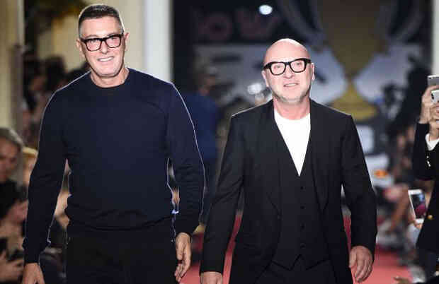 Dolce&Gabbana: Đế chế tạo nên từ chuyện tình hơn 20 năm của 2 ông hoàng thời trang, chia tay lại gây xôn xao vì lời tuyên bố về người yêu cũ - Ảnh 8. Dolce&Gabbana: Đế chế tạo nên từ chuyện tình hơn 20 năm của 2 ông hoàng thời trang, chia tay lại gây xôn xao vì lời tuyên bố về người yêu cũ - Ảnh 8.