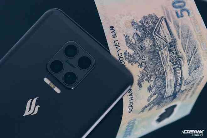 Đánh giá Vsmart Aris: Nhạt nhoà, nhưng vẫn có chỗ đứng - Ảnh 14. Đánh giá Vsmart Aris: Nhạt nhoà, nhưng vẫn có chỗ đứng - Ảnh 14.