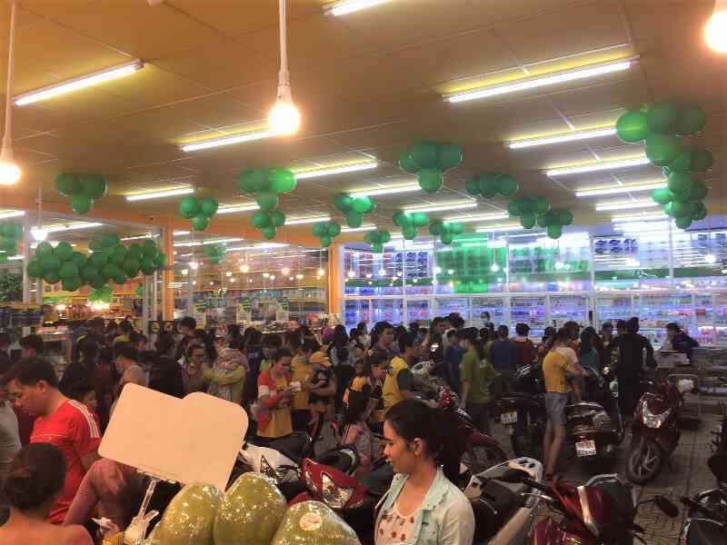 ‘Bom tấn’ Bách hoá Xanh gây chấn động chỉ sau 1 ngày khai trương shop ‘5 tỷ’ hoàn toàn mới: doanh thu ngày 800 triệu, xuất 3176 hóa đơn