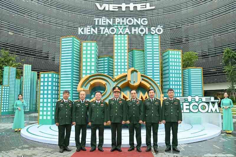 Viettel Telecom đặt mục tiêu trở thành doanh nghiệp chủ đạo kiến tạo xã hội số