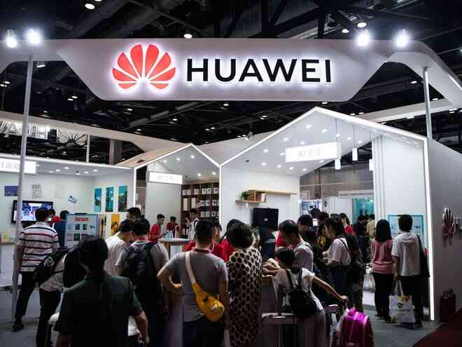 Thoát chết rồi, liệu Huawei có thể mơ trở lại đánh bại Samsung thêm lần nữa? - Ảnh 3. Thoát chết rồi, liệu Huawei có thể mơ trở lại đánh bại Samsung thêm lần nữa? - Ảnh 3.