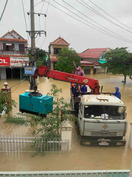 VNPT các tỉnh miền Trung, vượt lũ để đảm bảo mạng lưới thông tin huyết mạch