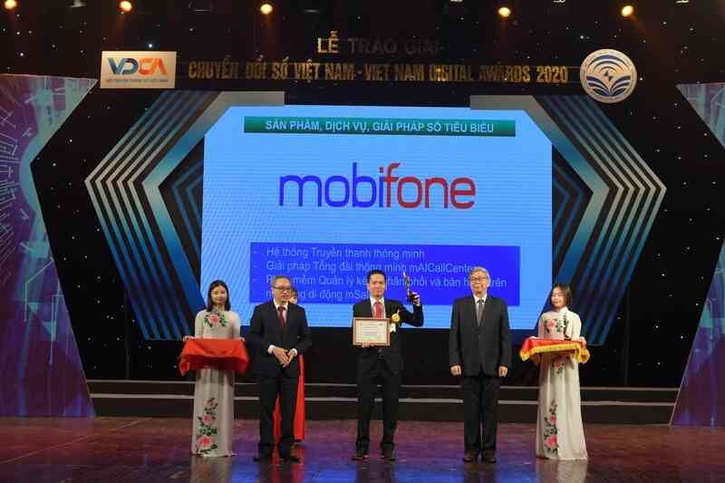 MobiFone nhận giải thưởng chuyển đổi số Việt Nam 2020