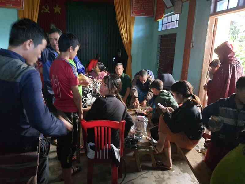 MobiFone tập trung toàn lực ứng cứu thông tin vùng lũ