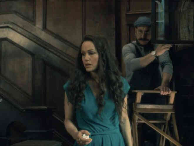 Giải mã những con ma trong The Haunting of Hill House - Ảnh 8. Giải mã những con ma trong The Haunting of Hill House - Ảnh 8.