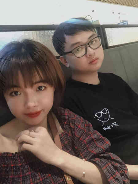 Cuộc sống của thanh niên nhận lương 5,5 tỷ/tháng - SofM chỉ xoay quanh game và... bạn gái hơn 7 tuổi - Ảnh 2. Cuộc sống của thanh niên nhận lương 5,5 tỷ/tháng - SofM chỉ xoay quanh game và... bạn gái hơn 7 tuổi - Ảnh 2.