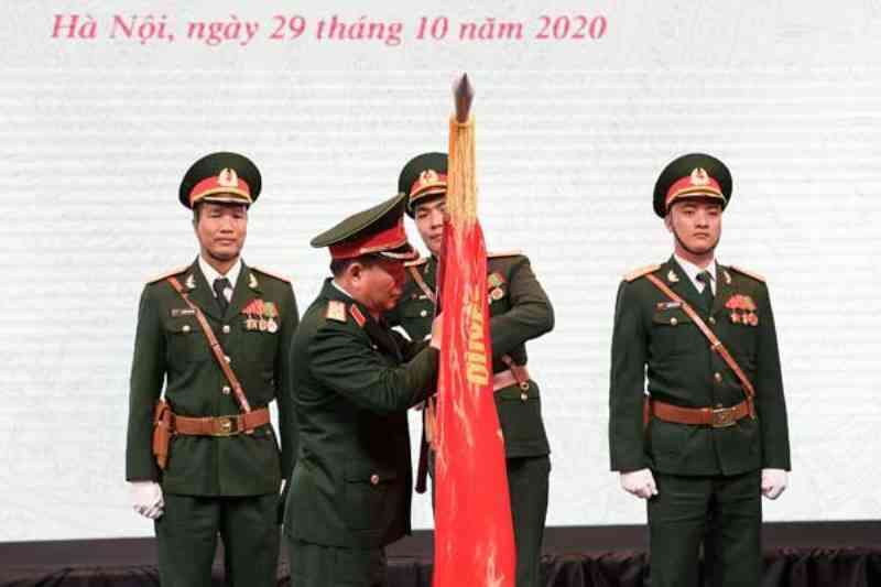 Viettel Hà Nội nhận Huân chương Lao động hạng Ba