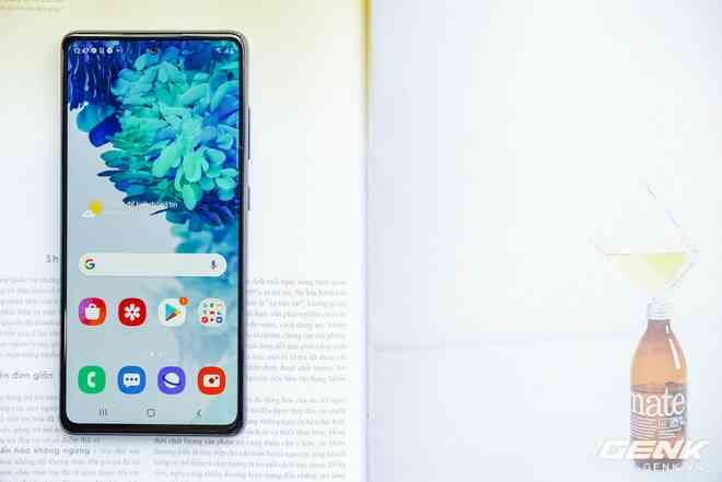 Cận cảnh chiếc điện thoại flagship Galaxy S20 dành riêng cho fan của Samsung: 16 triệu đồng cho trải nghiệm cao cấp là hoàn toàn có thể - Ảnh 11. Cận cảnh chiếc điện thoại flagship Galaxy S20 dành riêng cho fan của Samsung: 16 triệu đồng cho trải nghiệm cao cấp là hoàn toàn có thể - Ảnh 11.