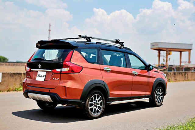 3 tháng cầm lái Suzuki XL7, chủ xe đánh giá thế nào? - Ảnh 2. 3 tháng cầm lái Suzuki XL7, chủ xe đánh giá thế nào? - Ảnh 2.