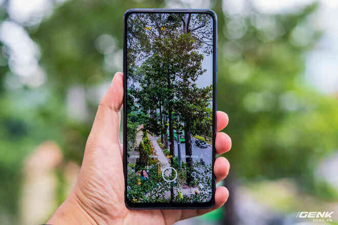 Đánh giá POCO X3 NFC: Món mì cay hấp dẫn nhưng không phải ai cũng thích ăn - Ảnh 13. Đánh giá POCO X3 NFC: Món mì cay hấp dẫn nhưng không phải ai cũng thích ăn - Ảnh 13.