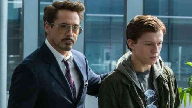 Hóa ra Tony Stark phát hiện ra Spider-Man nhờ YouTube