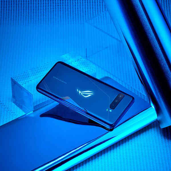 ASUS ra mắt thế hệ gaming phone ROG Phone 3 tại VN, giá 23 triệu đồng - Ảnh 3. ASUS ra mắt thế hệ gaming phone ROG Phone 3 tại VN, giá 23 triệu đồng - Ảnh 3.