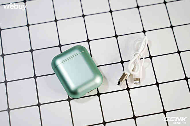 Cẩn thận với tai nghe nhái Airpods: Giống 99%, cả tá màu siêu đẹp, giá vài chục nghìn, dùng siêu dở mà vẫn có hàng trăm lượt đánh giá 5 sao - Ảnh 5. Cẩn thận với tai nghe nhái Airpods: Giống 99%, cả tá màu siêu đẹp, giá vài chục nghìn, dùng siêu dở mà vẫn có hàng trăm lượt đánh giá 5 sao - Ảnh 5.