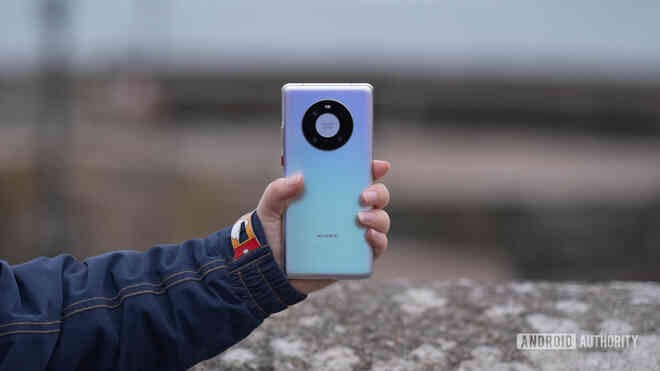 Huawei Mate 40 cháy hàng sau 11 giây mở bán tại Trung Quốc - Ảnh 2. Huawei Mate 40 cháy hàng sau 11 giây mở bán tại Trung Quốc - Ảnh 2.