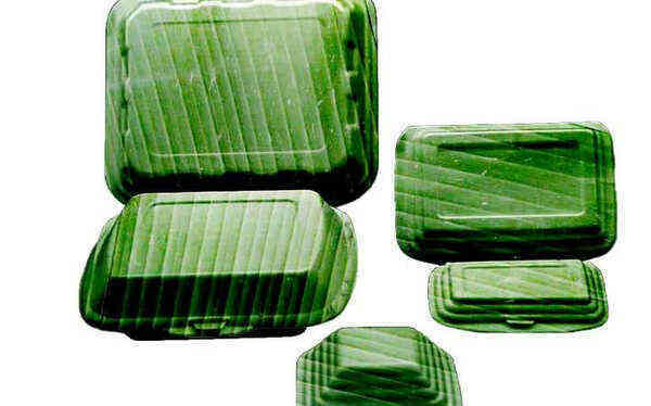 Nhóm bạn trẻ TP.HCM đạt giải Nhất cuộc thi khởi nghiệp nhờ ép lá chuối thành hộp, đĩa đựng thức ăn: Tự phân hủy, thay thế hoàn toàn hộp xốp, hộp nhựa