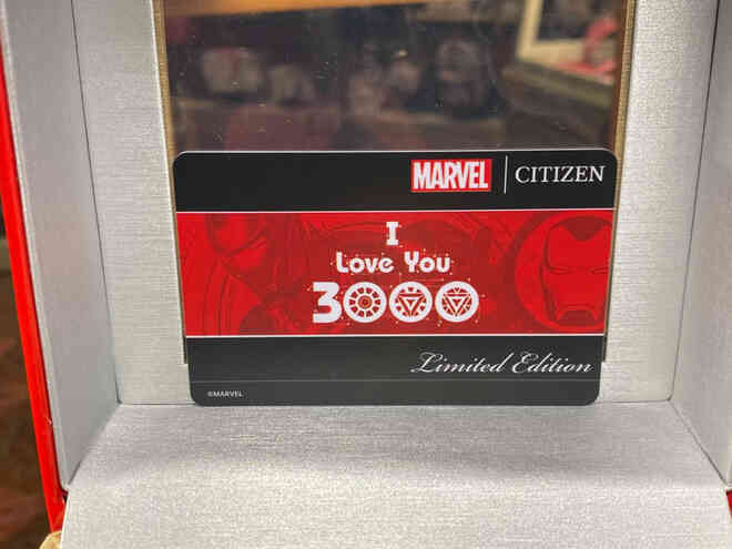 Marvel ra mắt mẫu đồng hồ đeo tay I Love You 3000 đậm chất Iron Man, giá 11,5 triệu đồng và chỉ bán 1500 chiếc - Ảnh 4. Marvel ra mắt mẫu đồng hồ đeo tay I Love You 3000 đậm chất Iron Man, giá 11,5 triệu đồng và chỉ bán 1500 chiếc - Ảnh 4.