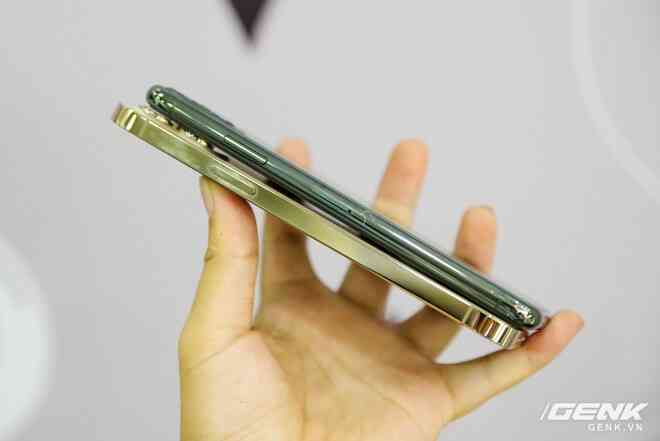 iPhone 12 Pro Max đầu tiên về Việt Nam, giá 53 triệu đồng - Ảnh 12.