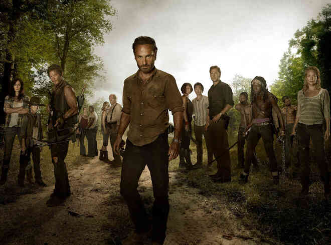 Không chỉ fan, biên kịch The Walking Dead cũng không "nuốt trôi" cái chết tàn bạo của Glenn và Abraham
