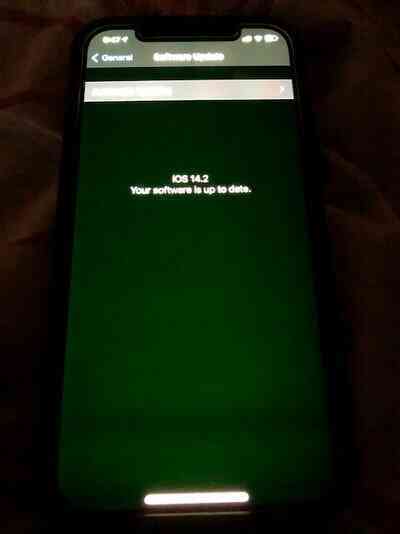 Apple thừa nhận iPhone 12 gặp sự cố 