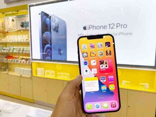 Khách hàng Viettel++ được mua iPhone 12 chỉ từ 13,5 triệu đồng