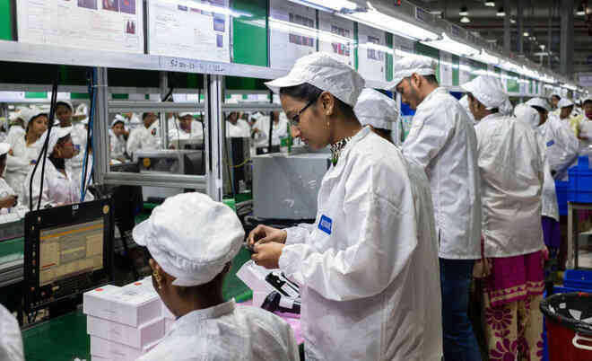 Lệnh hạn chế nhập khẩu smartphone lắp ráp tại Trung Quốc của chính phủ Ấn Độ đe dọa ảnh doanh số của dòng iPhone 12 - Ảnh 2.