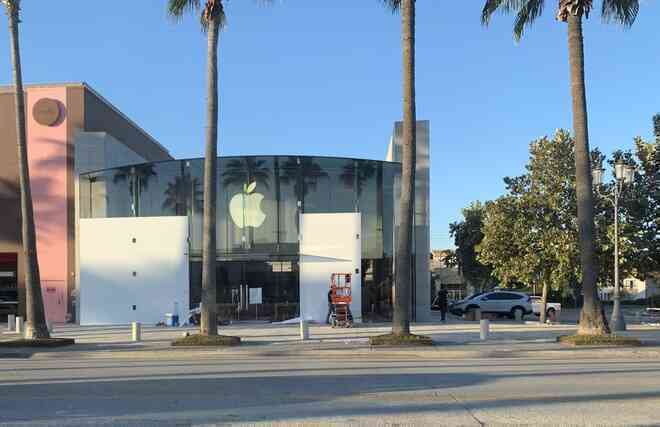 Apple Store tại Mỹ lắp ván gỗ phòng bạo loạn sau bầu cử tổng thống ảnh 3 Apple Store tai My lap van go phong bao loan sau bau cu tong thong anh 3