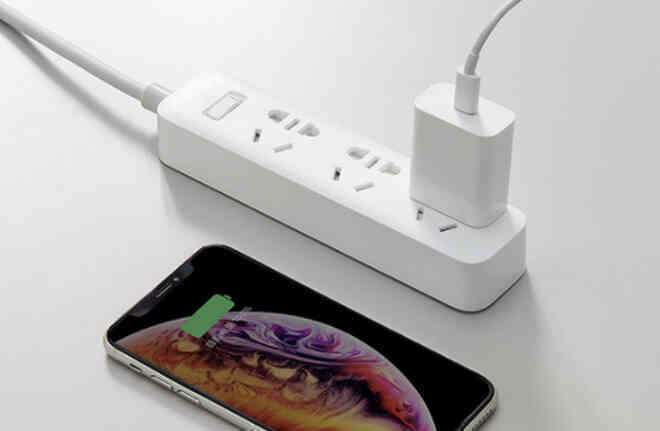 Xiaomi ra mắt cục sạc nhanh USB-C 20W, giá 115 ngàn đồng, tương thích với iPhone 12