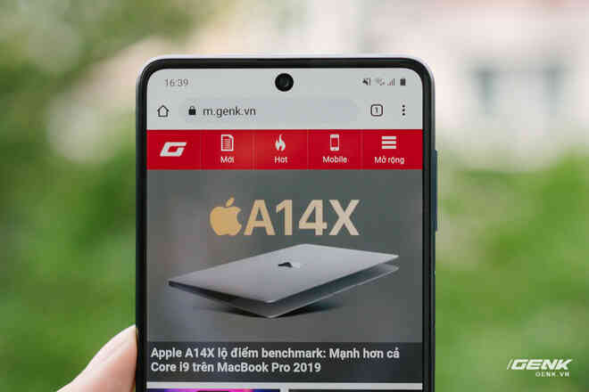 Trên tay Galaxy M51: Smartphone có pin trâu nhất phân khúc, giá 9.49 triệu đồng - Ảnh 8. Trên tay Galaxy M51: Smartphone có pin trâu nhất phân khúc, giá 9.49 triệu đồng - Ảnh 8.