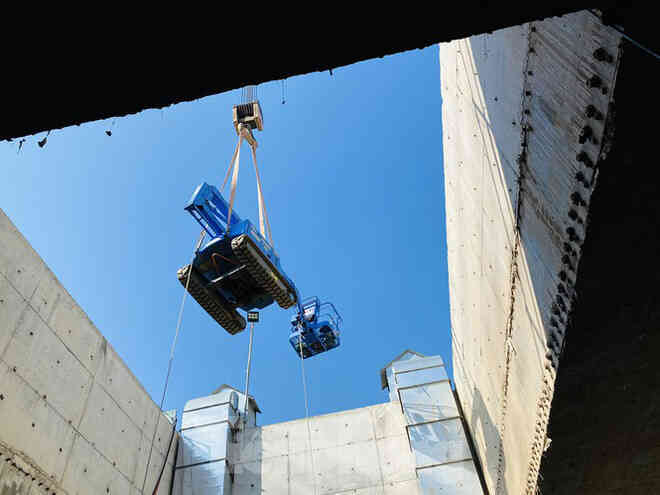 Cận cảnh lắp ráp robot đào hầm khủng nặng 850 tấn thi công Metro Nhổn - ga Hà Nội - Ảnh 11.