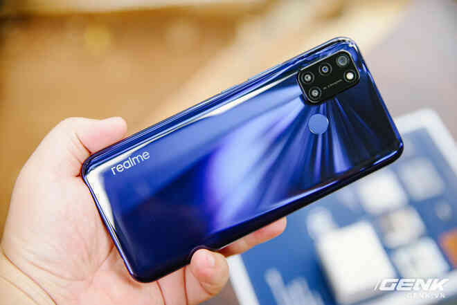 Trên tay Realme C17 tại Việt Nam: Vẫn chạy Snapdragon 460, bù lại tăng thêm 2GB RAM và đã trang bị màn hình 90Hz - Ảnh 2.