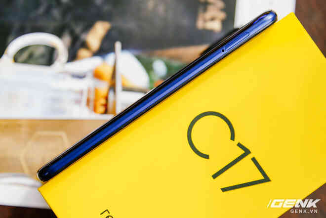 Trên tay Realme C17 tại Việt Nam: Vẫn chạy Snapdragon 460, bù lại tăng thêm 2GB RAM và đã trang bị màn hình 90Hz - Ảnh 3.