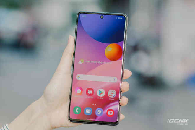 Đánh giá Samsung Galaxy M51: Ngoài pin 7000mAh còn gì đáng giá? - Ảnh 4. Đánh giá Samsung Galaxy M51: Ngoài pin 7000mAh còn gì đáng giá? - Ảnh 4.