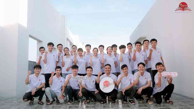Rikkeisoft dành giải thưởng “Top 10 doanh nghiệp CNTT” về lĩnh vực IoT
