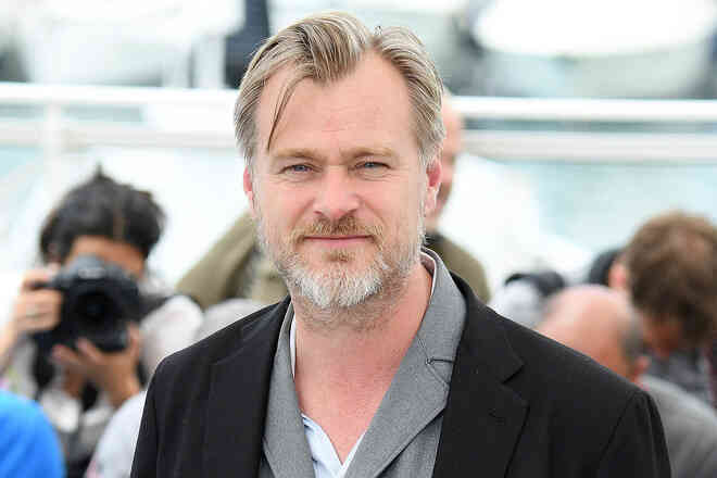 Đạo diễn Christopher Nolan lý giải tại sao mình không dùng smartphone và email