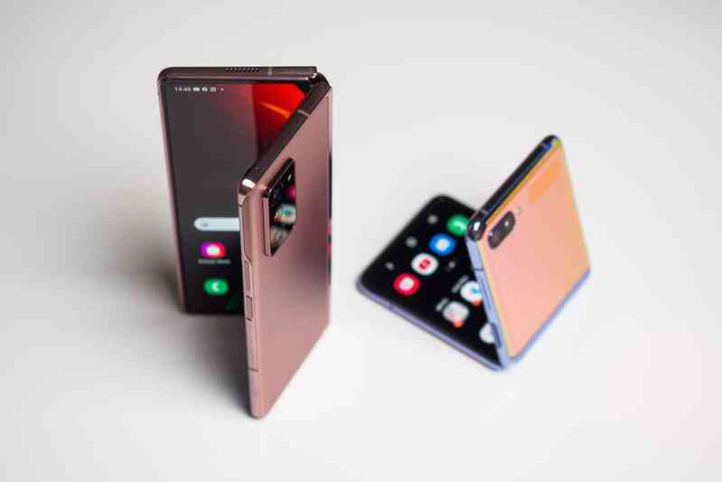 Samsung sẽ có điện thoại màn hình cuộn trong năm 2021
