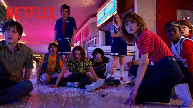 Top 10 series do Netflix sản xuất: Stranger Things bét bảng, “gà đẻ trứng vàng” The Witcher mất tích, The Queen