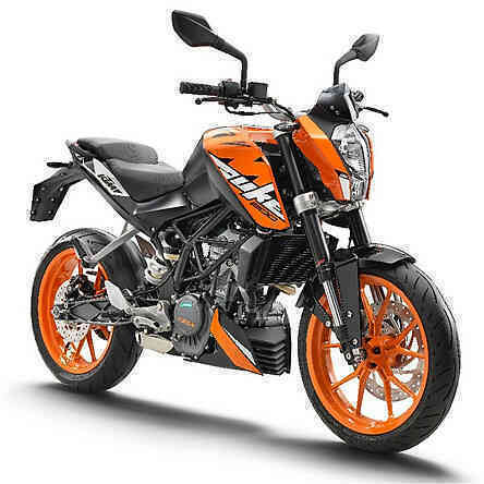 Lương tháng chỉ 10 triệu chơi xe phân khối lớn - “điên rồ” hay chỉ là chuyện nhỏ? - Ảnh 7. Lương tháng chỉ 10 triệu chơi xe phân khối lớn - “điên rồ” hay chỉ là chuyện nhỏ? - Ảnh 7.
