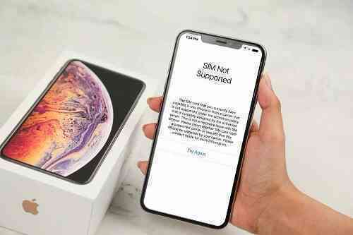 iPhone lock bất ngờ 
