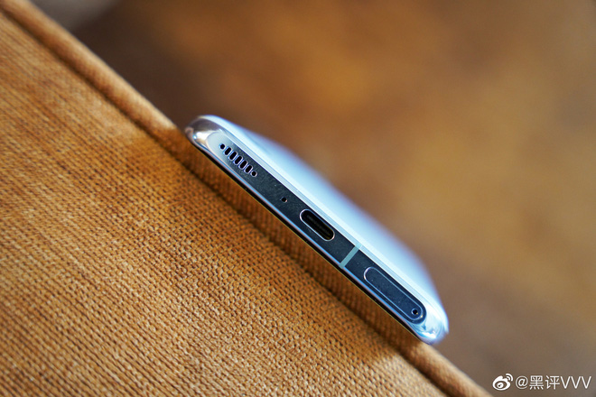 Cận cảnh Xiaomi Mi 11 vừa ra mắt: Thiết kế camera mới, có thêm bản mặt lưng da, màn hình và hiệu năng nâng cấp mạnh, giá từ 14.2 triệu - Ảnh 10. Cận cảnh Xiaomi Mi 11 vừa ra mắt: Thiết kế camera mới, có thêm bản mặt lưng da, màn hình và hiệu năng nâng cấp mạnh, giá từ 14.2 triệu - Ảnh 10.