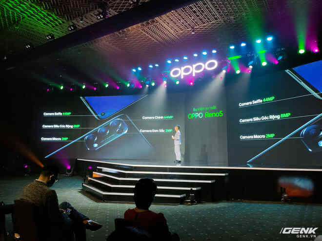 Nhìn lại OPPO Reno5 vừa ra mắt tại Việt Nam hôm nay: nhiều tính năng quay video lần đầu xuất hiện, giá 8,49 triệu đồng
