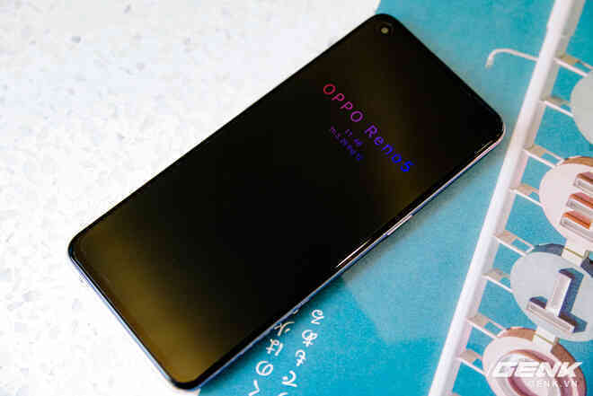 Trên tay OPPO Reno5 vừa ra mắt: Mỏng nhẹ, mặt lưng đa sắc, camera nâng cấp mạnh, sạc siêu nhanh 50W, chạy Android 11 - Ảnh 20. Trên tay OPPO Reno5 vừa ra mắt: Mỏng nhẹ, mặt lưng đa sắc, camera nâng cấp mạnh, sạc siêu nhanh 50W, chạy Android 11 - Ảnh 20.