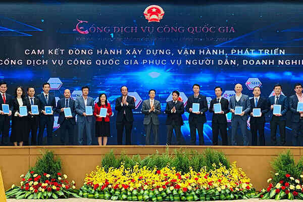Ngân hàng sẽ miễn phí các giao dịch thanh toán dịch vụ công hết năm 2021