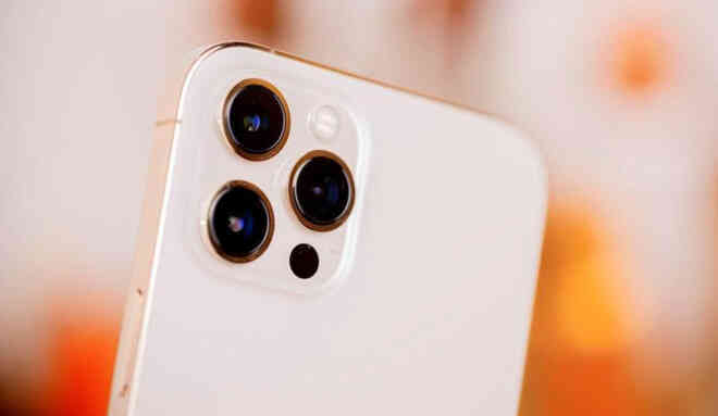 iPhone 14 có thể trang bị ống kính tiềm vọng với khả năng zoom quang học 10x?
