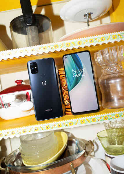 OnePlus ra mắt smartphone 5G rẻ nhất tại VN: Snapdragon 690, 4 camera 64MP, pin 4300mAh, giá 7.99 triệu đồng - Ảnh 3. OnePlus ra mắt smartphone 5G rẻ nhất tại VN: Snapdragon 690, 4 camera 64MP, pin 4300mAh, giá 7.99 triệu đồng - Ảnh 3.