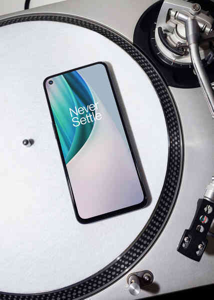 OnePlus ra mắt smartphone 5G rẻ nhất tại VN: Snapdragon 690, 4 camera 64MP, pin 4300mAh, giá 7.99 triệu đồng - Ảnh 5. OnePlus ra mắt smartphone 5G rẻ nhất tại VN: Snapdragon 690, 4 camera 64MP, pin 4300mAh, giá 7.99 triệu đồng - Ảnh 5.