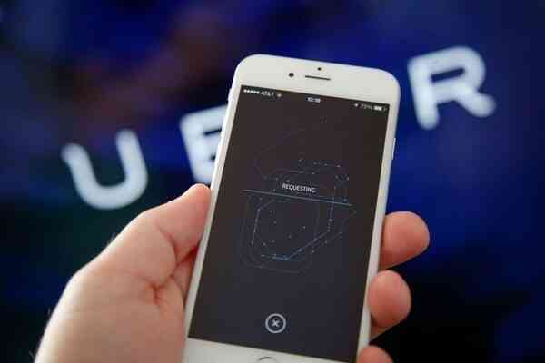 Uber thâu tóm đối thủ lớn nhất ở Anh quốc Uber thâu tóm đối thủ lớn nhất ở Anh quốc