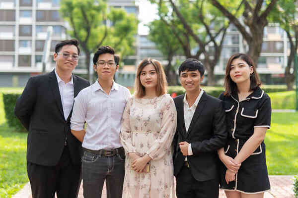 Sinh viên Việt thể hiện tài năng tại cuộc thi blockchain toàn cầu