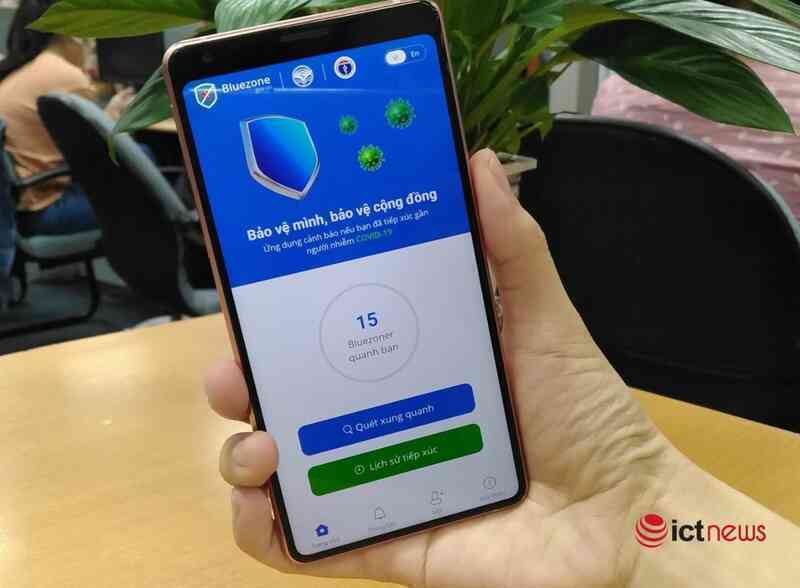 Bộ GTVT yêu cầu tài xế, phụ xe, nhân viên kinh doanh vận tải cài Bluezone