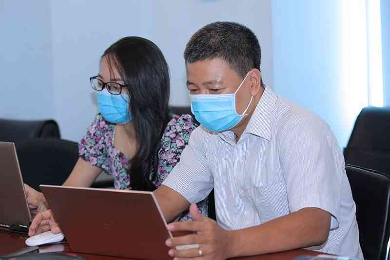 Trực tuyến: Vì sao Bluezone có thể giúp phòng chống dịch Covid-19?