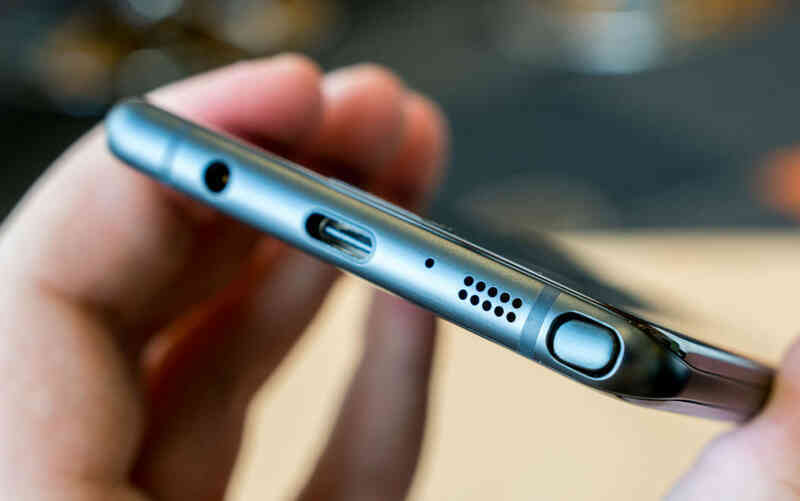 Samsung muốn mang trở lại một tính năng mà Apple đã từng khiến bao người điêu đứng